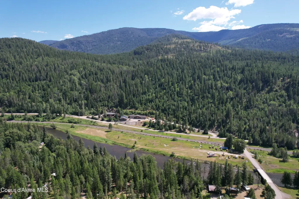 2673 Moyie River Road Bonners Ferry ID 83805