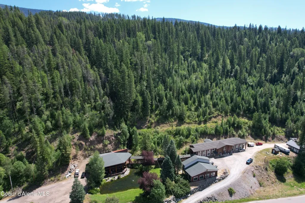 2673 Moyie River Road Bonners Ferry ID 83805