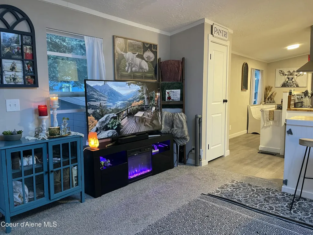 8582 W Park Loop Rathdrum ID 83858