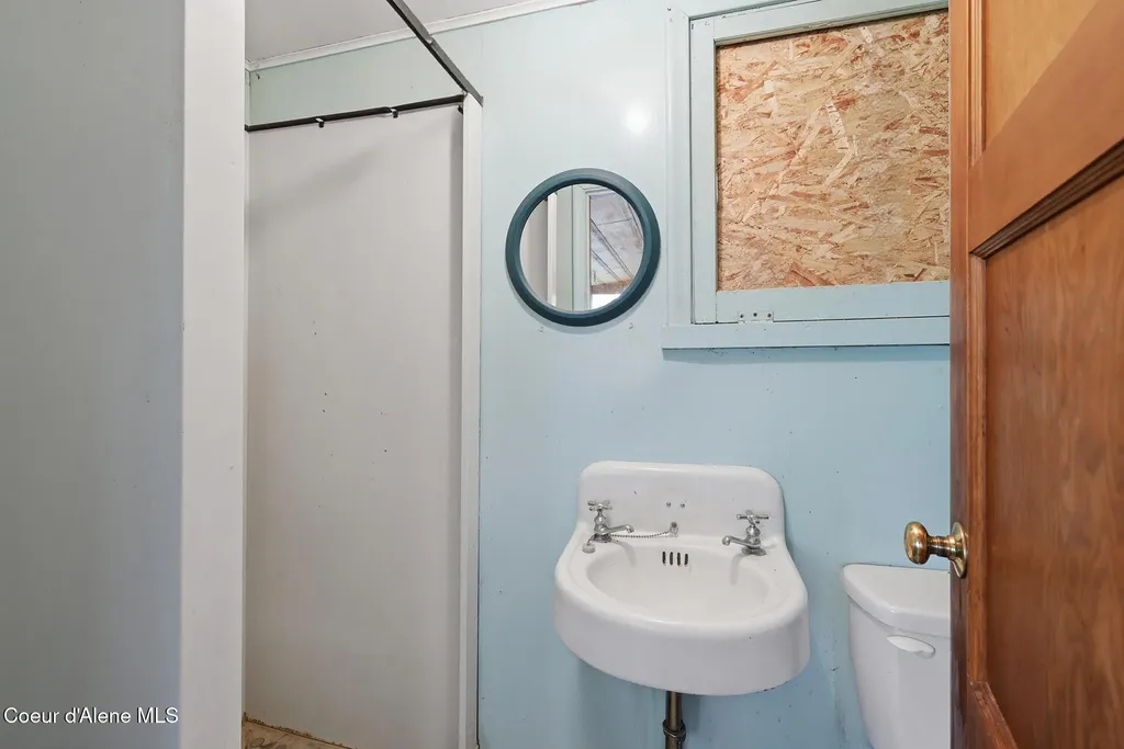 6000 E Id-5 Plummer ID 83851