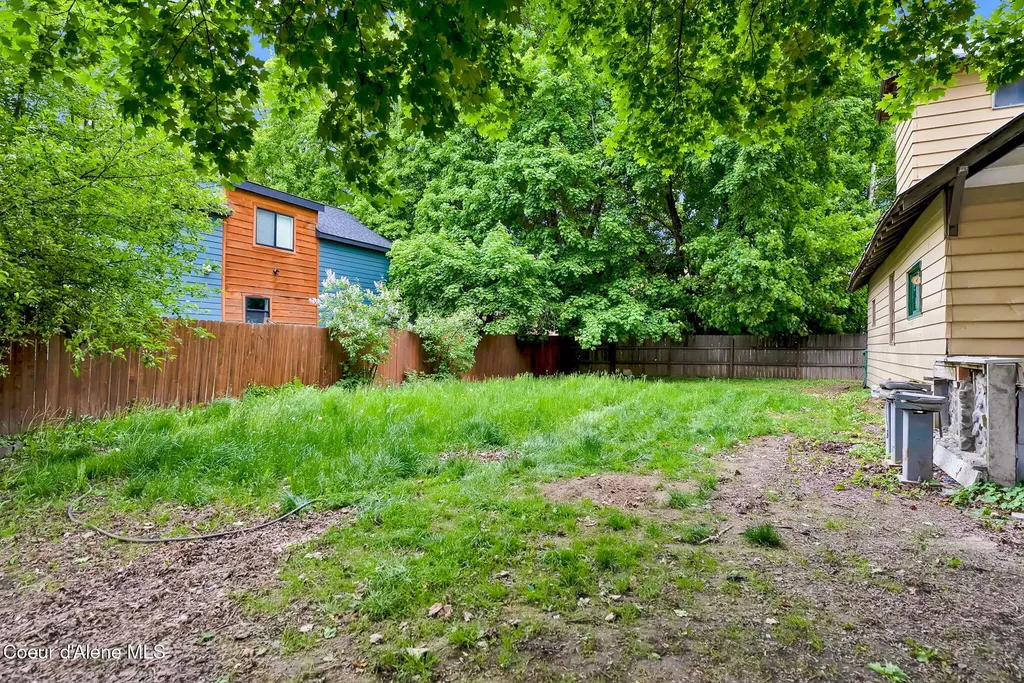 905 N Boyer Avenue Sandpoint ID 83864