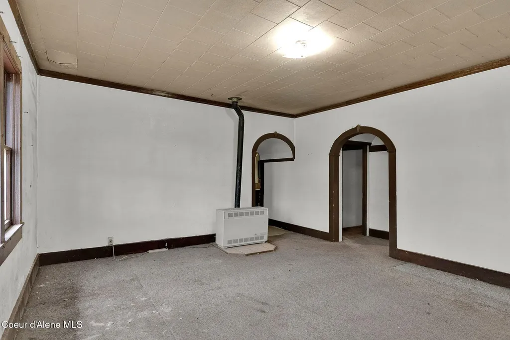 905 N Boyer Avenue Sandpoint ID 83864