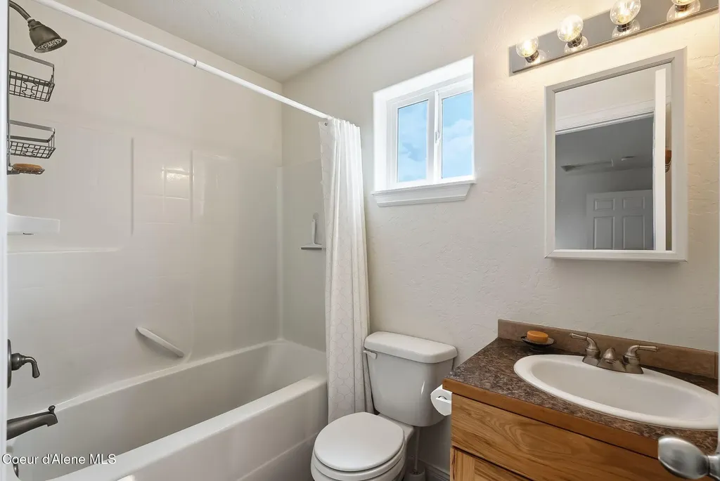 1304 Honeysuckle Avenue Sandpoint ID 83864