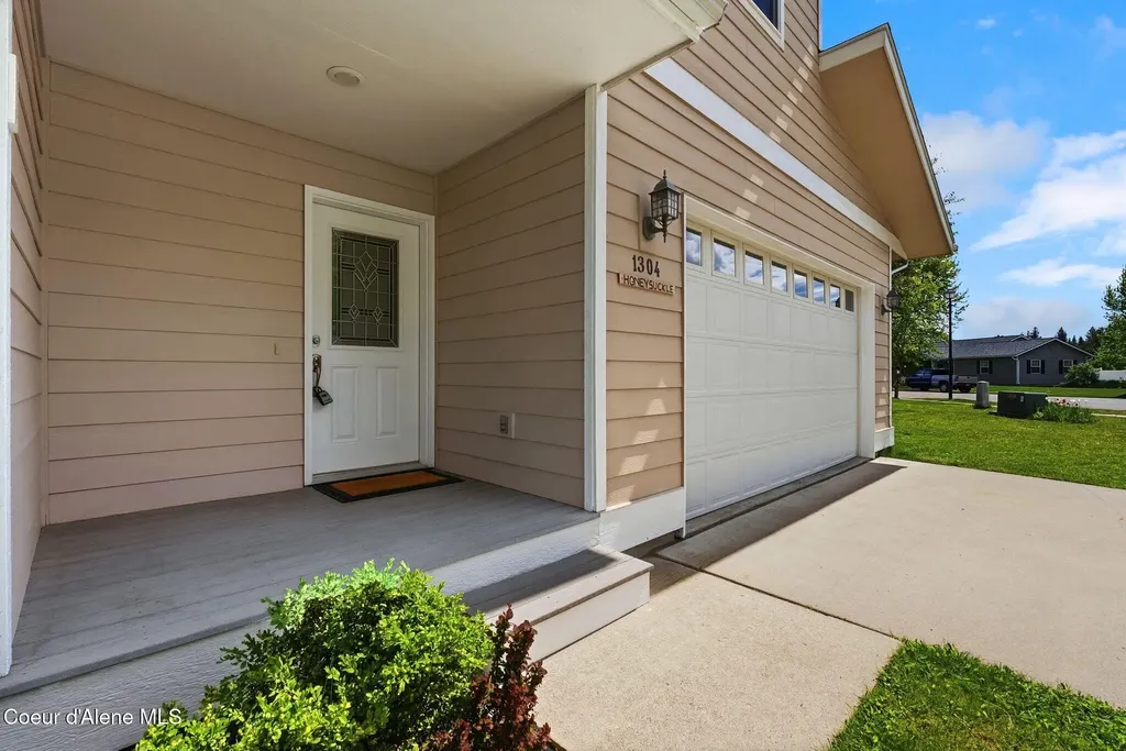 1304 Honeysuckle Avenue Sandpoint ID 83864