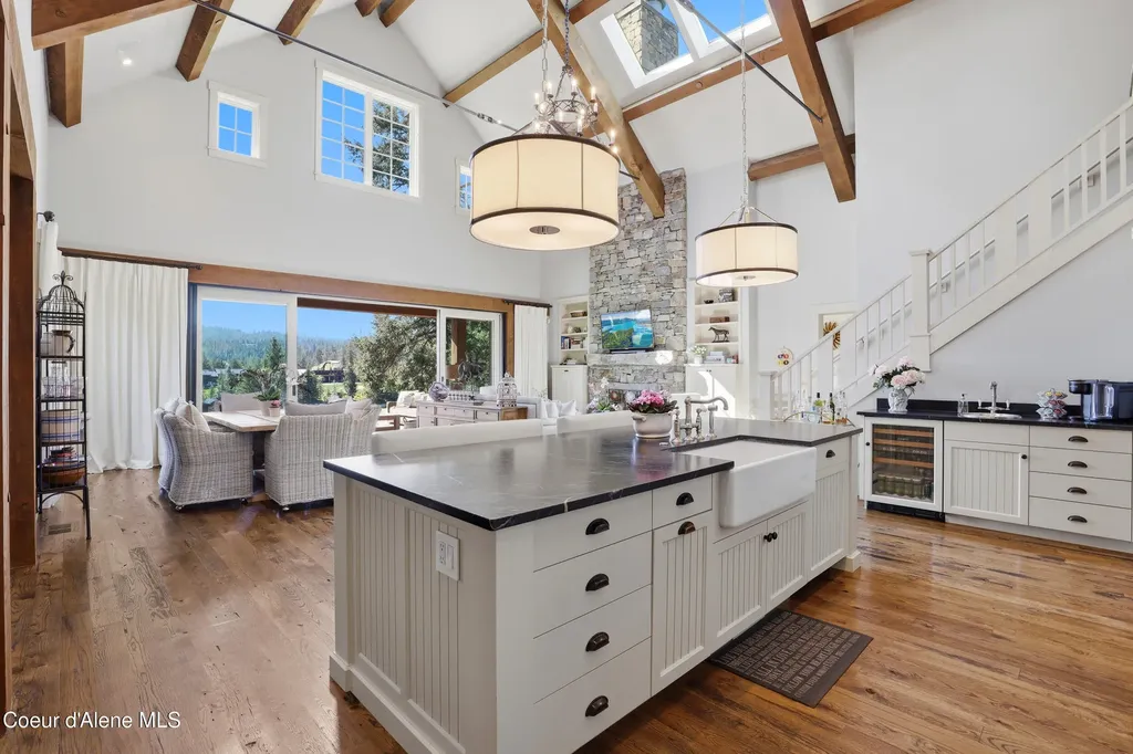 6492 S Old Barn Road Harrison ID 83833