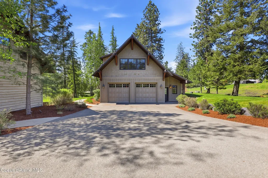 6492 S Old Barn Road Harrison ID 83833