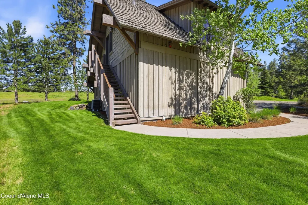 6492 S Old Barn Road Harrison ID 83833