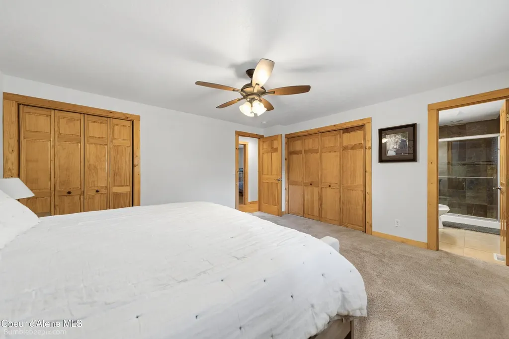 11982 N Emerald Drive Hayden ID 83835