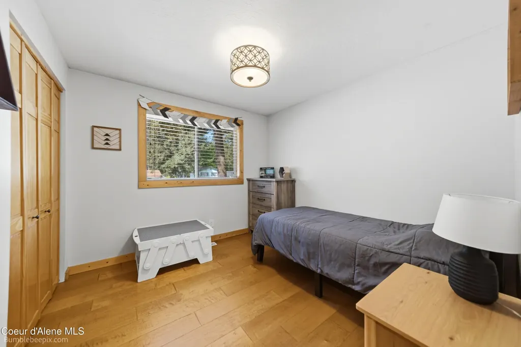 11982 N Emerald Drive Hayden ID 83835