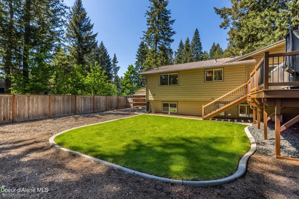 11982 N Emerald Drive Hayden ID 83835