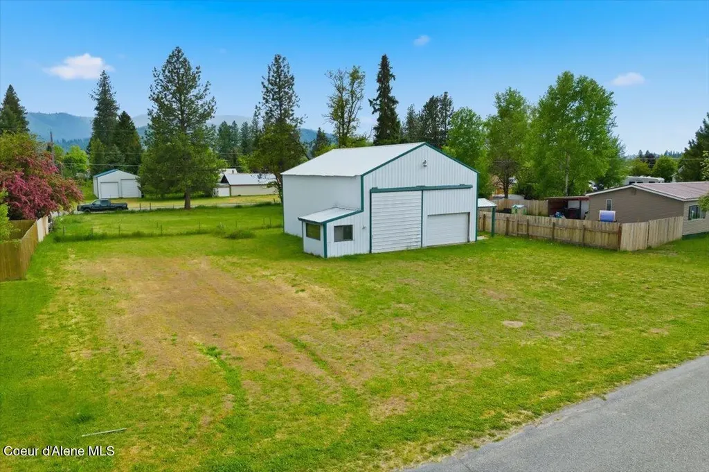 348 Glidden Avenue Priest River ID 83856
