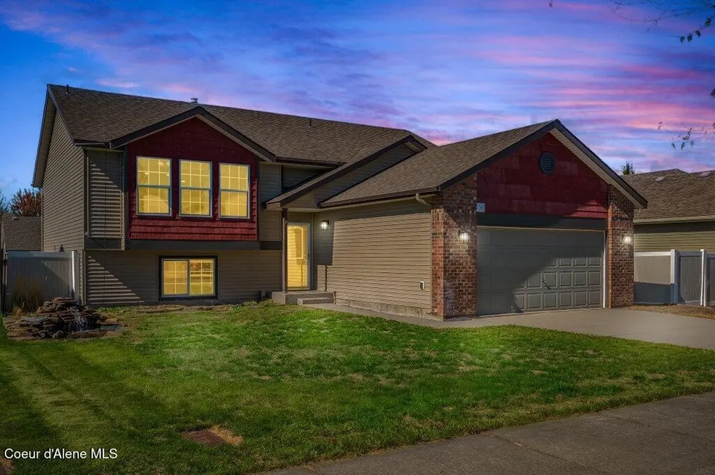 3141 E Thrush Drive Post Falls ID 83854