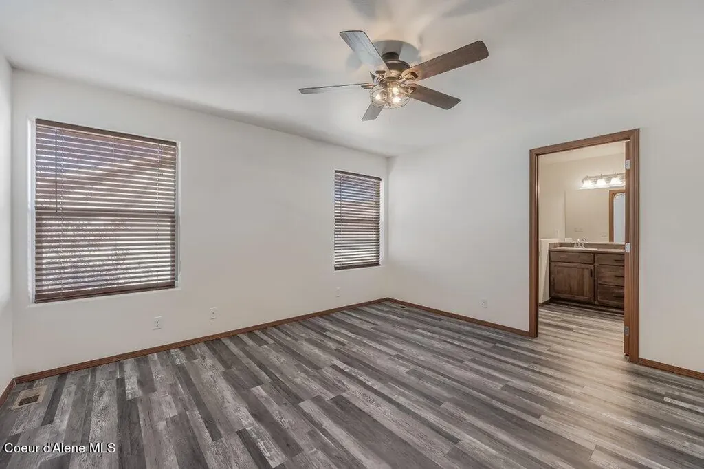3141 E Thrush Drive Post Falls ID 83854