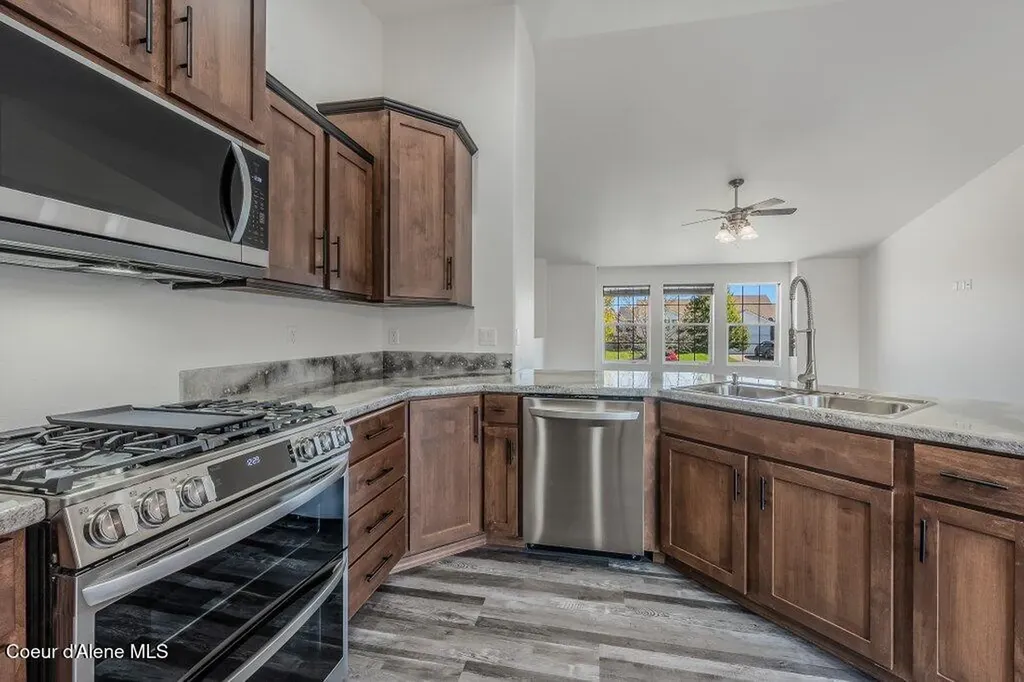 3141 E Thrush Drive Post Falls ID 83854