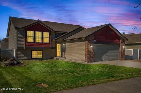3141 E Thrush Drive Post Falls ID 83854