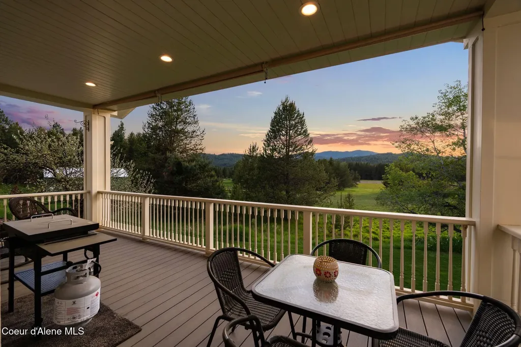 90 Bonnie Lane Sagle ID 83860