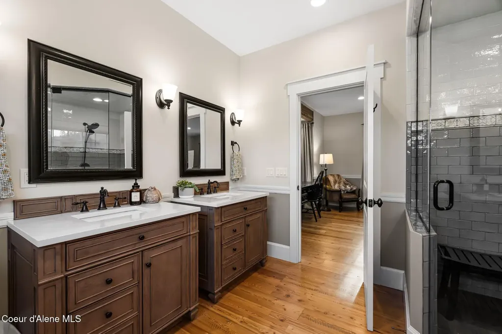 90 Bonnie Lane Sagle ID 83860