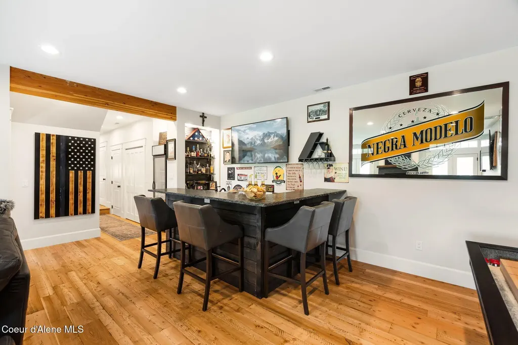 90 Bonnie Lane Sagle ID 83860