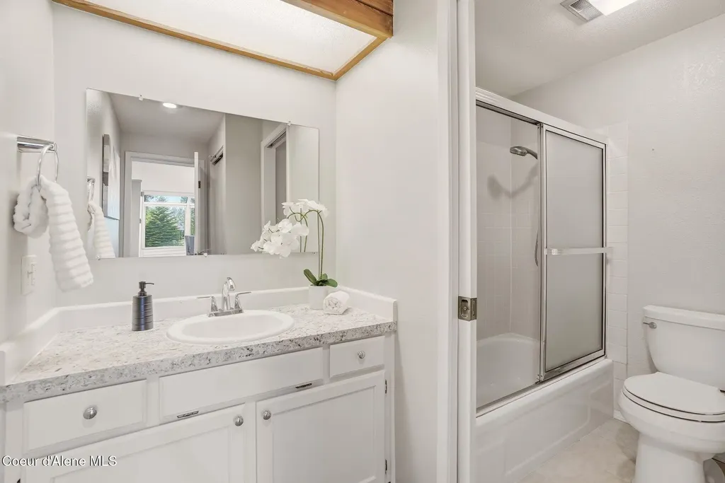5299 W Green Court Rathdrum ID 83858