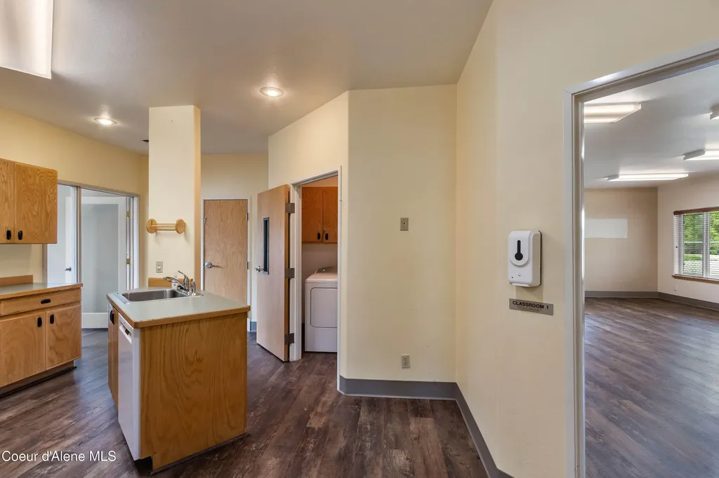 137 Mcghee Road Kootenai ID 83840