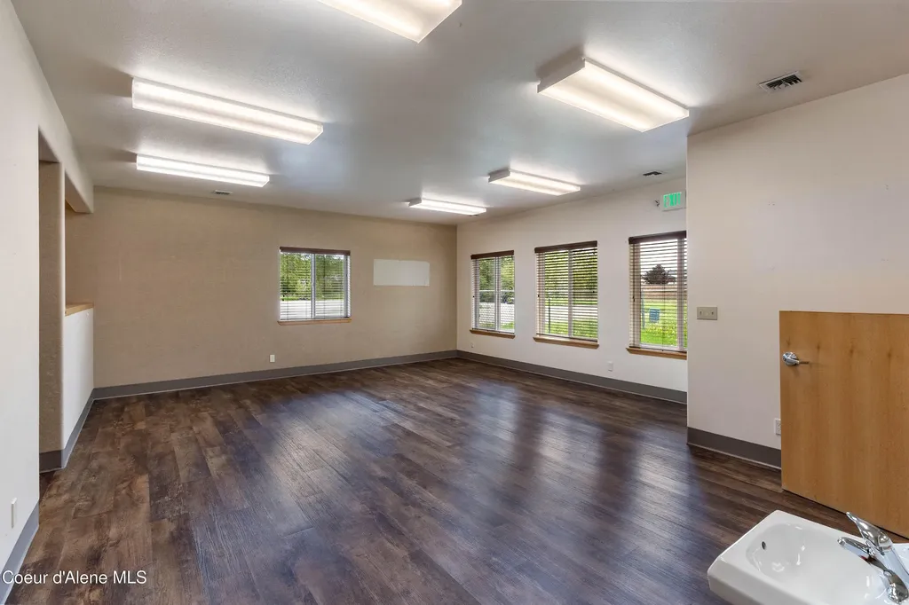 137 Mcghee Road Kootenai ID 83840