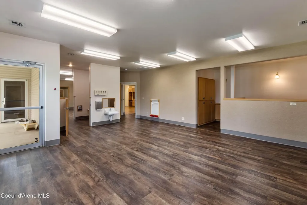 137 Mcghee Road Kootenai ID 83840