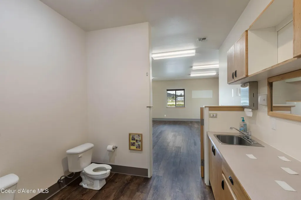 137 Mcghee Road Kootenai ID 83840