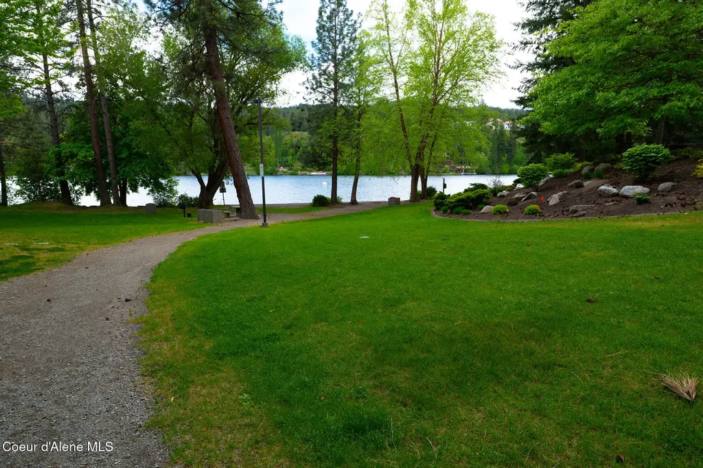 1506 S Riverside Harbor Drive Post Falls ID 83854