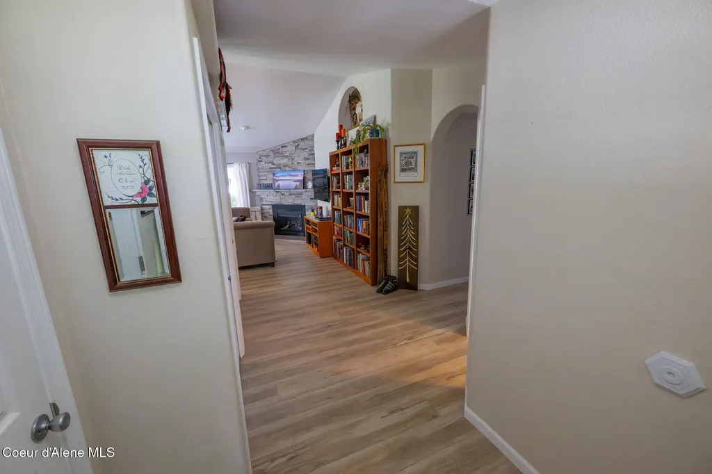 1506 S Riverside Harbor Drive Post Falls ID 83854