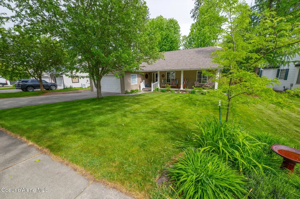1506 S Riverside Harbor Drive Post Falls ID 83854