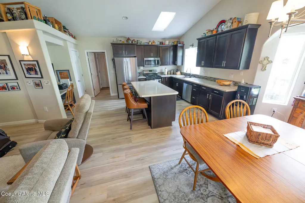 1506 S Riverside Harbor Drive Post Falls ID 83854