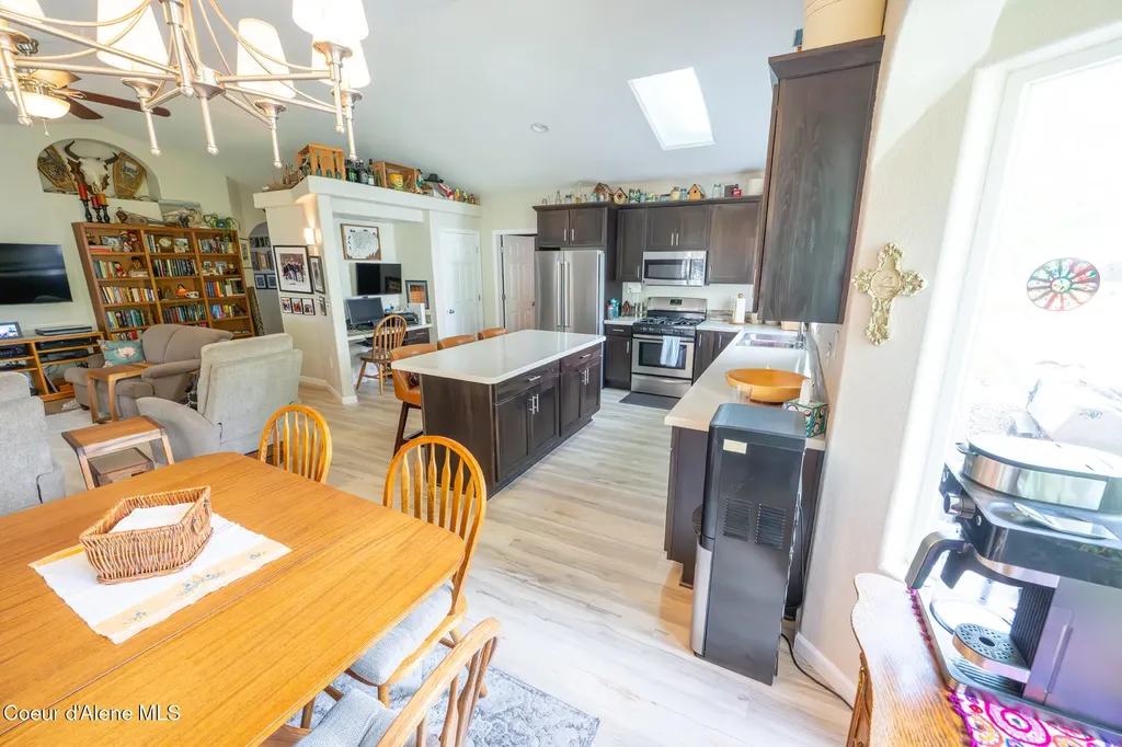 1506 S Riverside Harbor Drive Post Falls ID 83854