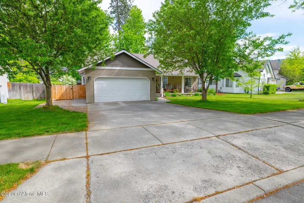 1506 S Riverside Harbor Drive Post Falls ID 83854