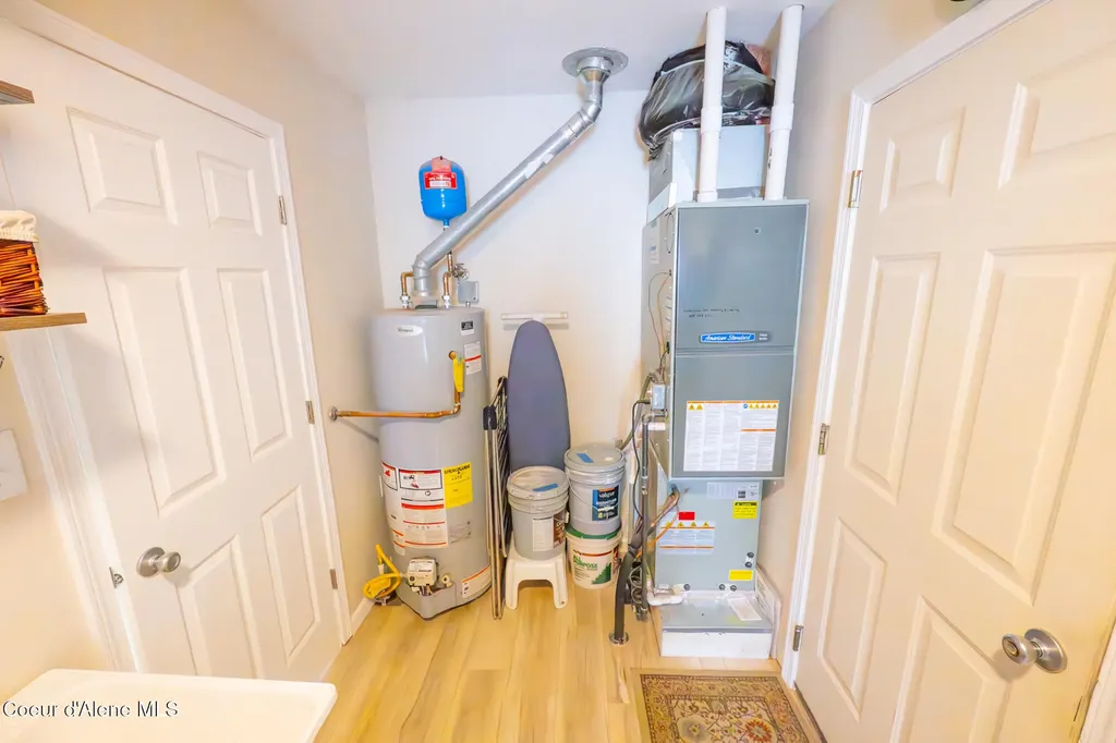 1506 S Riverside Harbor Drive Post Falls ID 83854