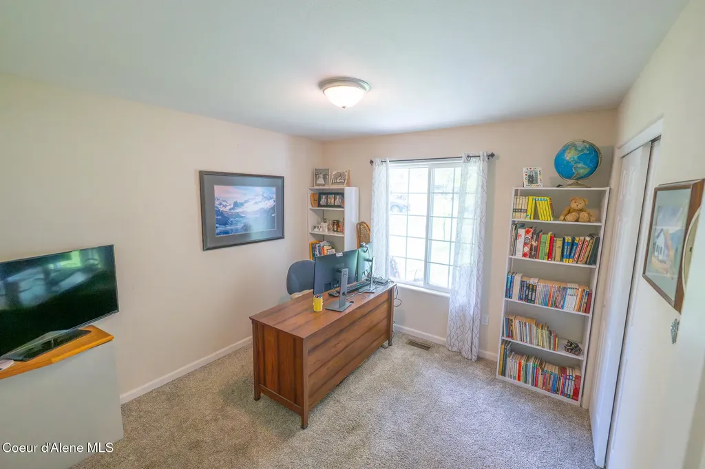 1506 S Riverside Harbor Drive Post Falls ID 83854