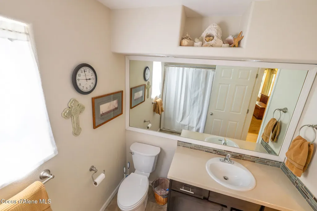 1506 S Riverside Harbor Drive Post Falls ID 83854