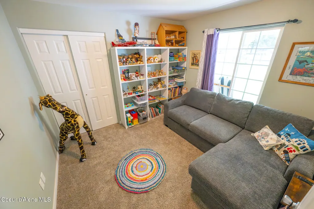 1506 S Riverside Harbor Drive Post Falls ID 83854