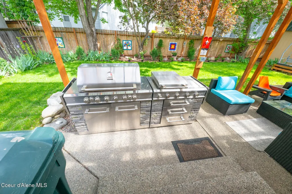 1506 S Riverside Harbor Drive Post Falls ID 83854