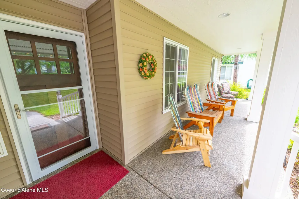 1506 S Riverside Harbor Drive Post Falls ID 83854