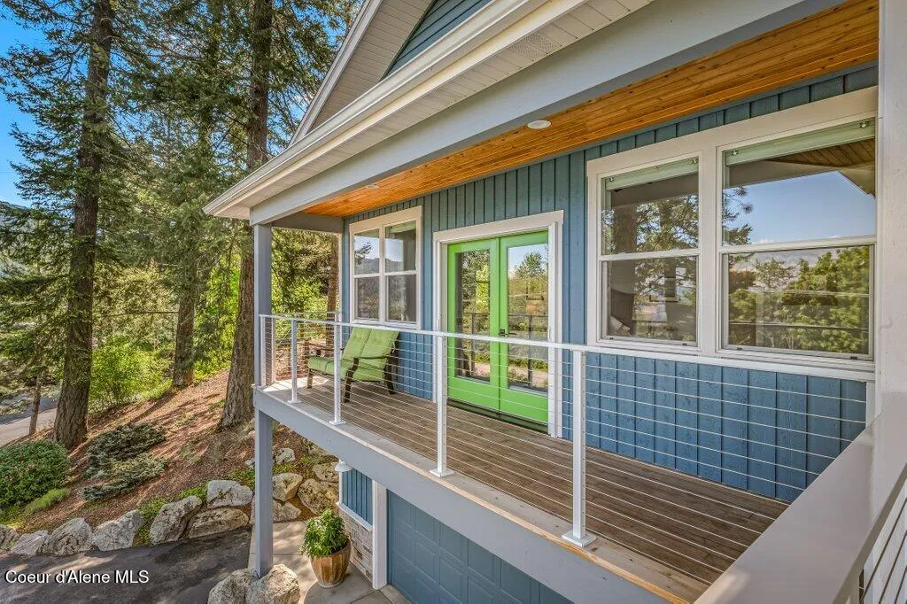 16 Hawkins Road Sagle ID 83860