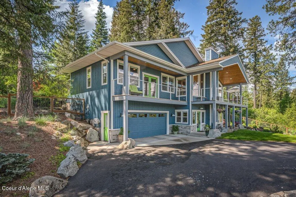 16 Hawkins Road Sagle ID 83860
