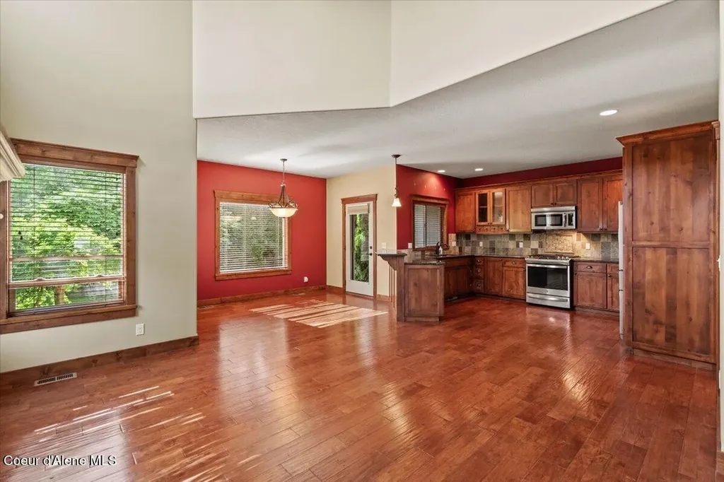 9091 N Piper Court Hayden ID 83835