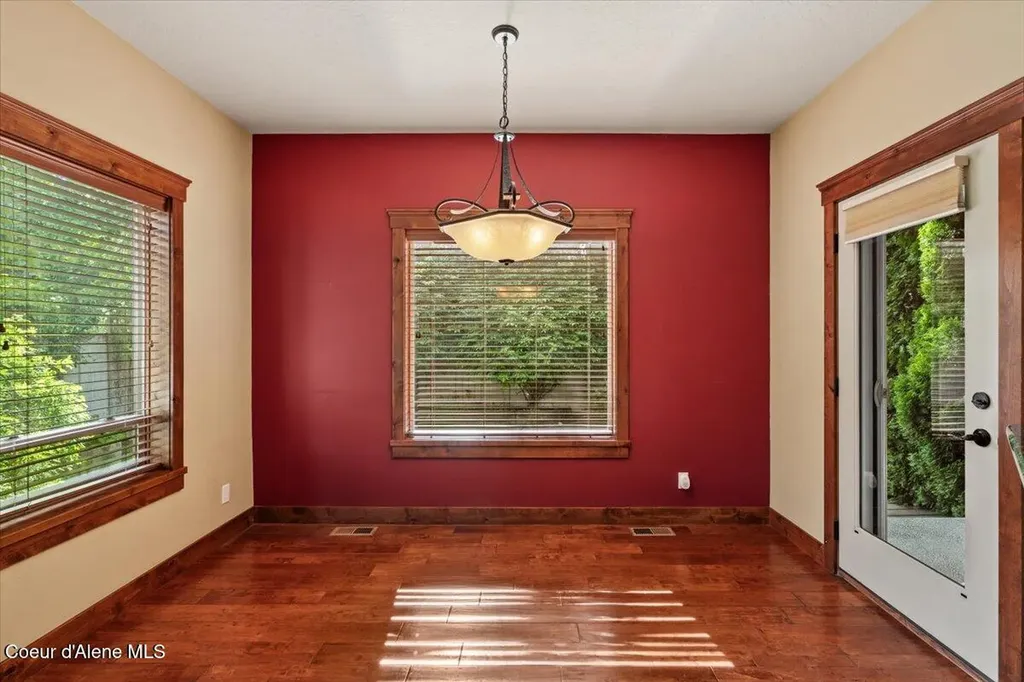 9091 N Piper Court Hayden ID 83835