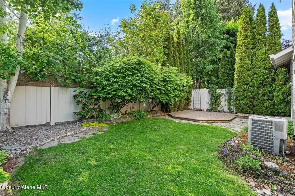 9091 N Piper Court Hayden ID 83835