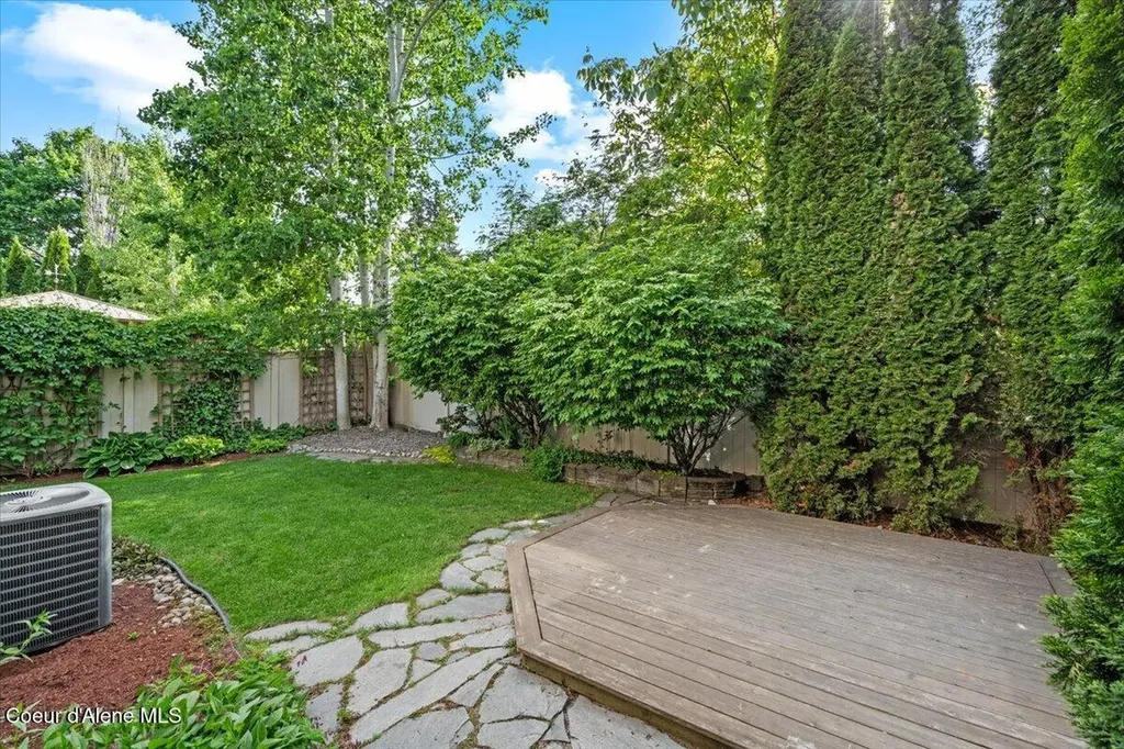 9091 N Piper Court Hayden ID 83835