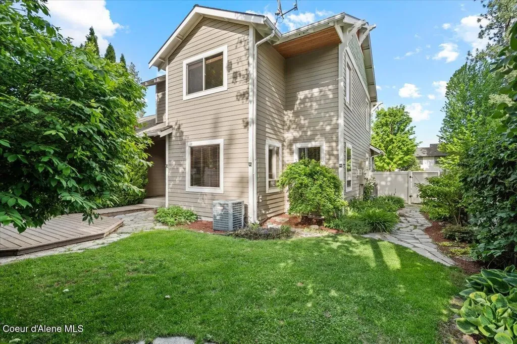 9091 N Piper Court Hayden ID 83835