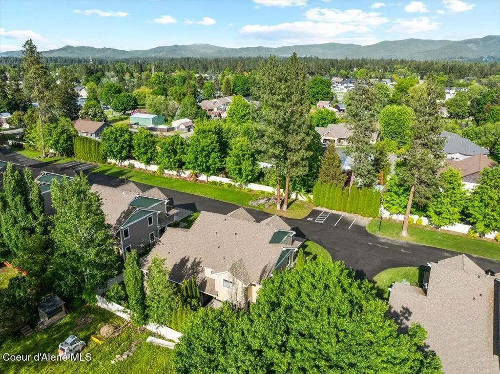 9091 N Piper Court Hayden ID 83835