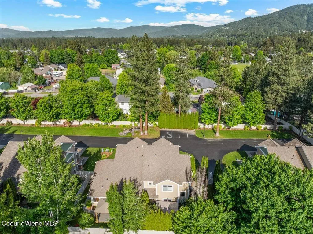 9091 N Piper Court Hayden ID 83835