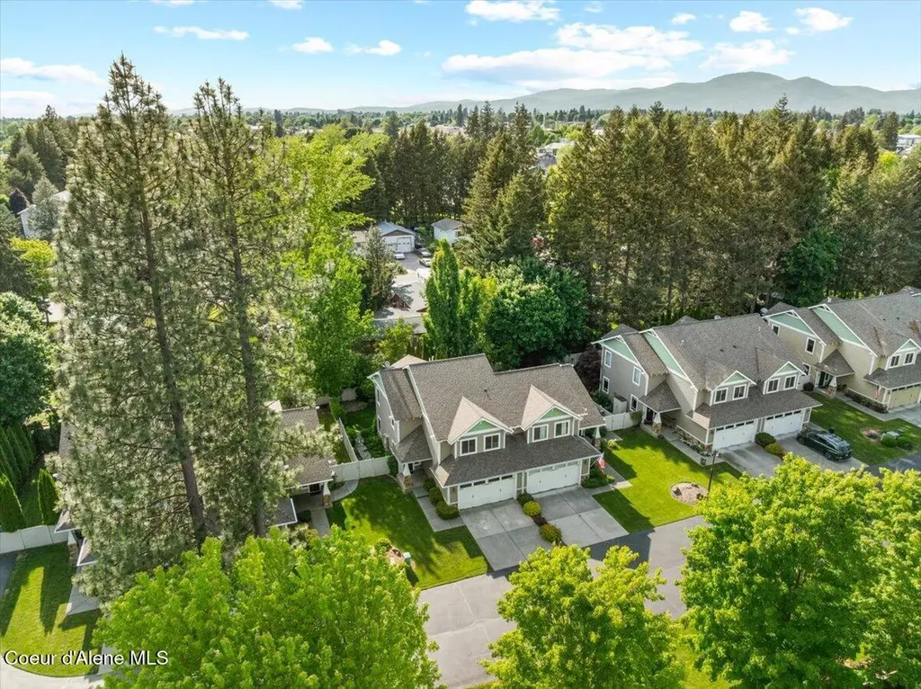 9091 N Piper Court Hayden ID 83835