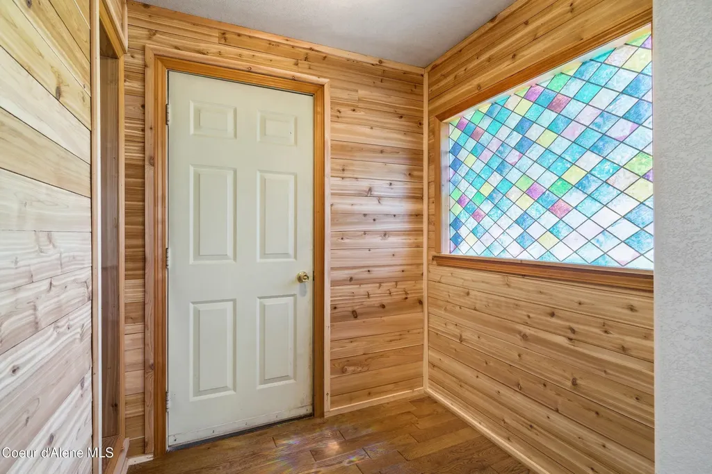 516 West Fork Pine Creek Road Pinehurst ID 83850